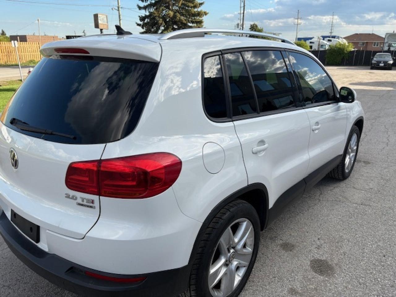 2013 Volkswagen Tiguan 4 Motion Comfortline Photo