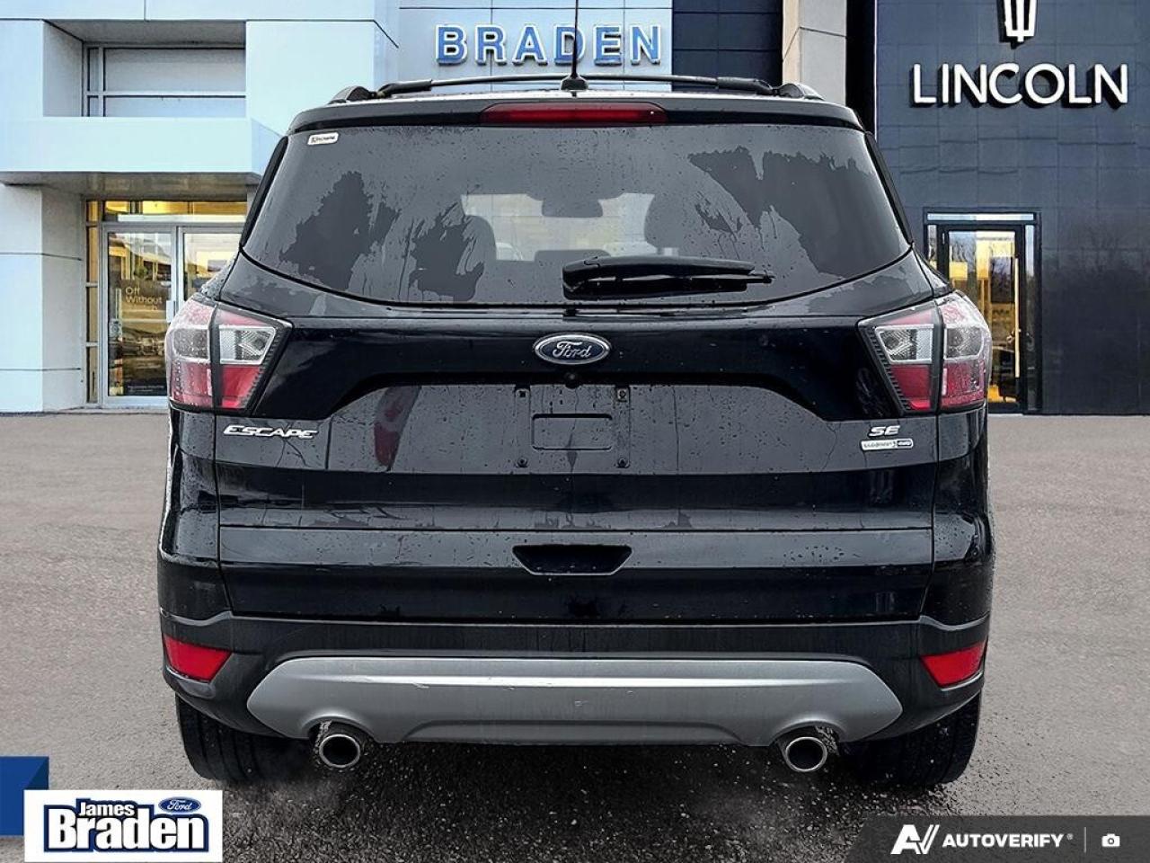 2017 Ford Escape SE   4WD   HEATED SEATS Photo4