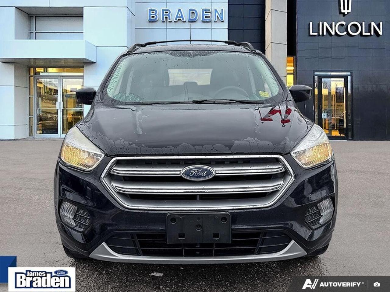 2017 Ford Escape SE   4WD   HEATED SEATS Photo