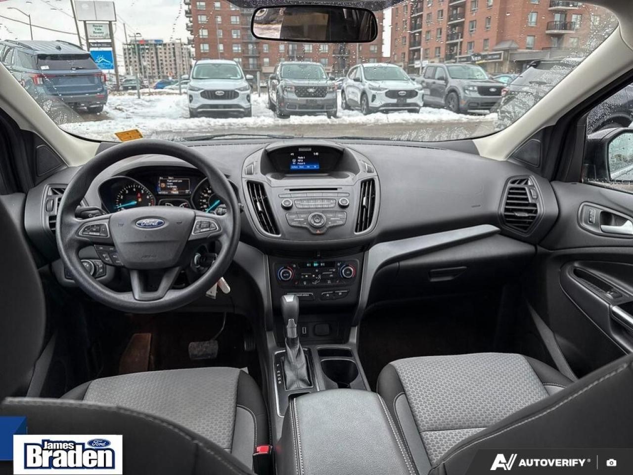 2017 Ford Escape SE   4WD   HEATED SEATS Photo