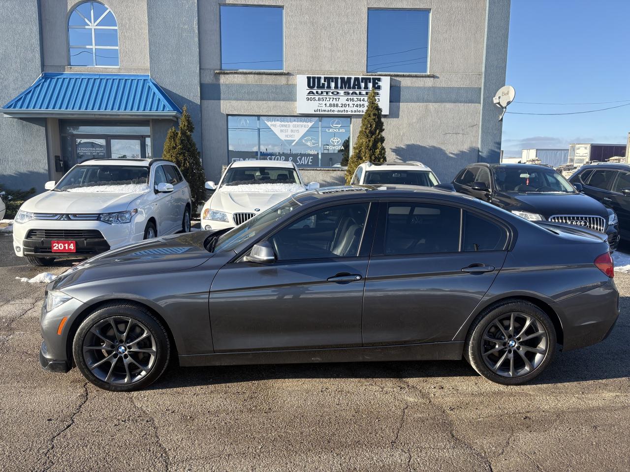 2016 BMW 328i xDrive Fully loaded Photo