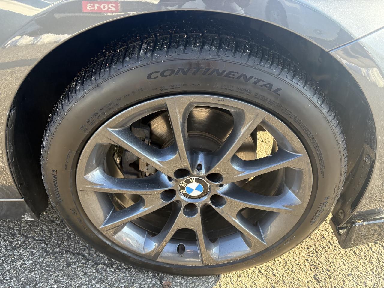 2016 BMW 328i xDrive Fully loaded Photo