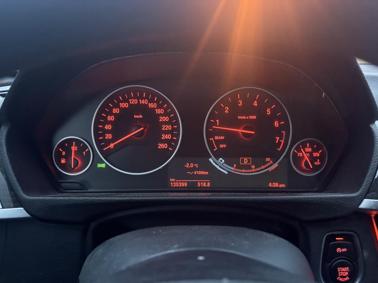 2016 BMW 328i xDrive Fully loaded Photo