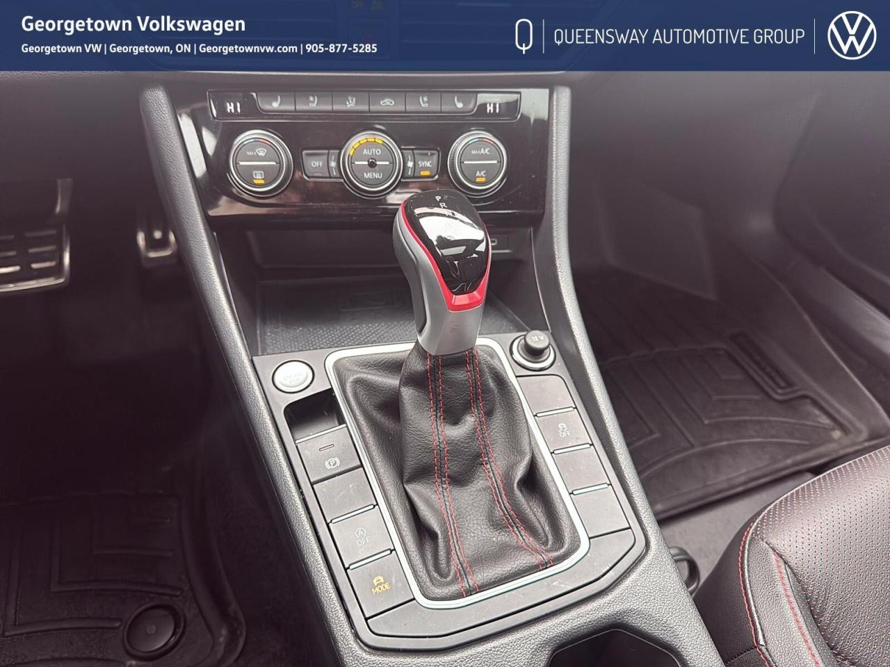 2024 Volkswagen Jetta GLI Base FWD   Carplay   Pano Roof   Remote Start   CP Photo