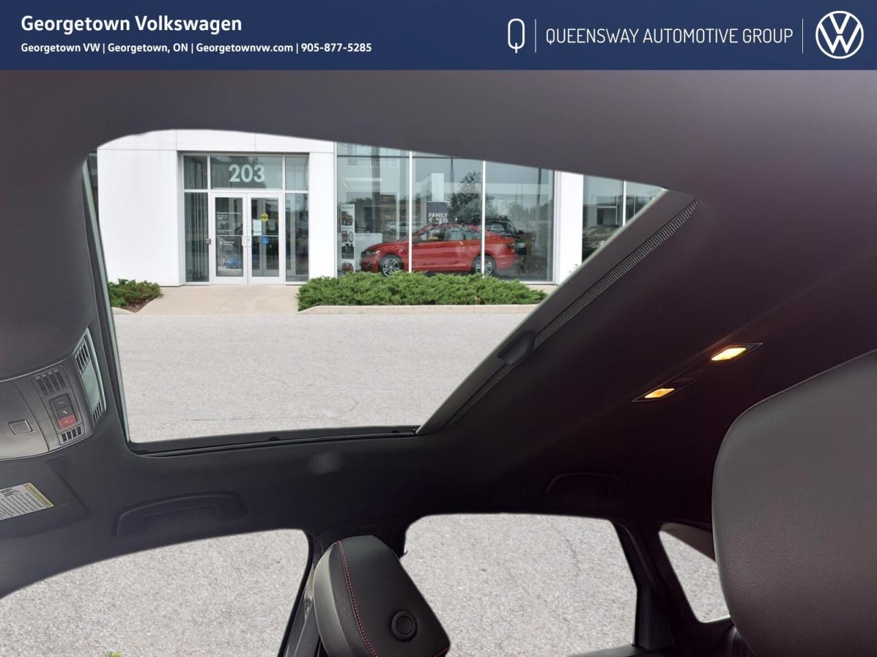 2024 Volkswagen Jetta GLI Base FWD   Carplay   Pano Roof   Remote Start   CP Photo