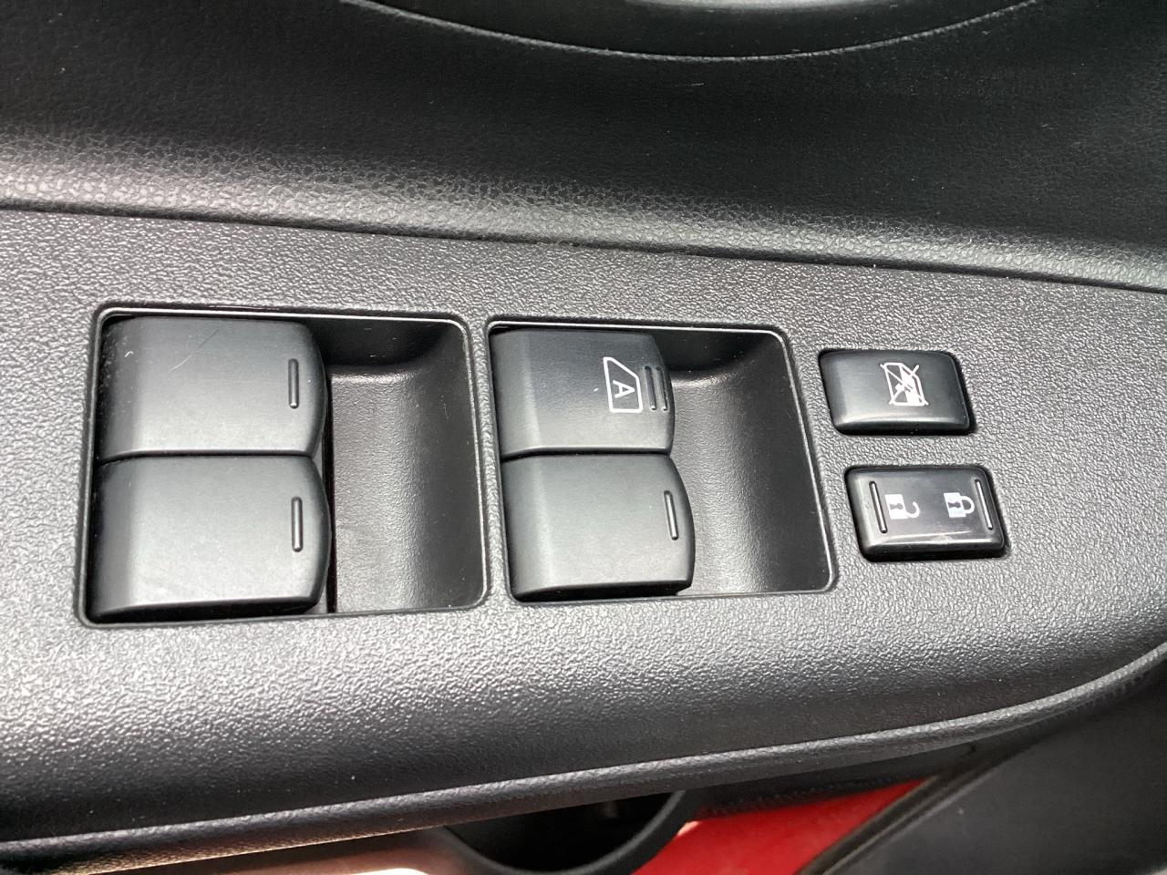 2015 Nissan Micra HB S Photo