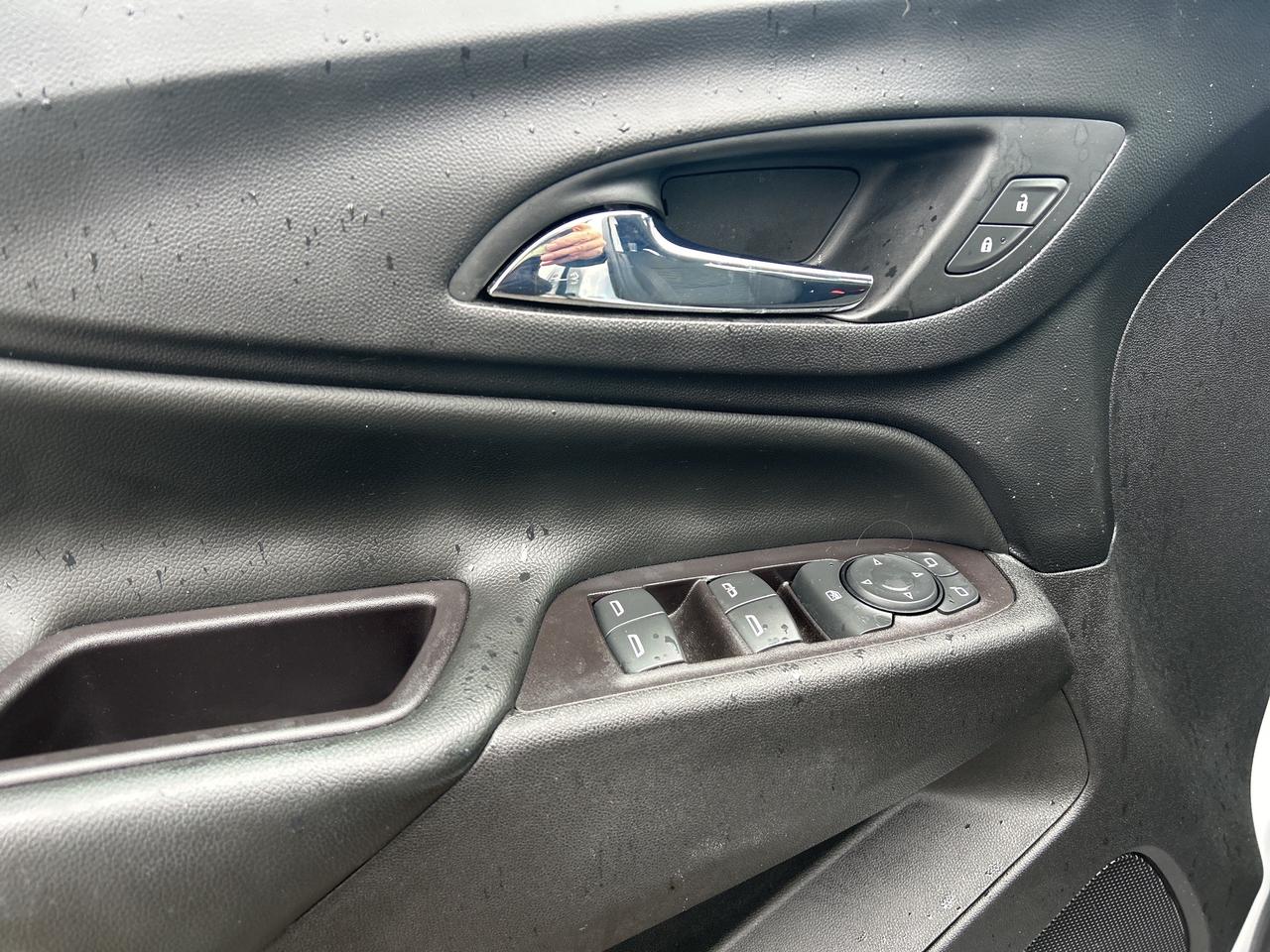 2021 Chevrolet Equinox LT   Heated Seats   Remote Start   Bluetooth Photo