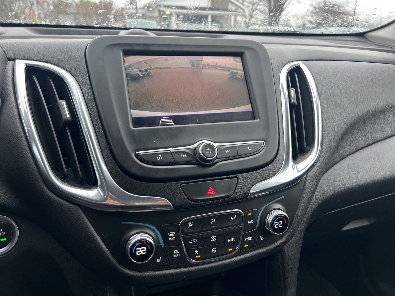 2021 Chevrolet Equinox LT   Heated Seats   Remote Start   Bluetooth Photo