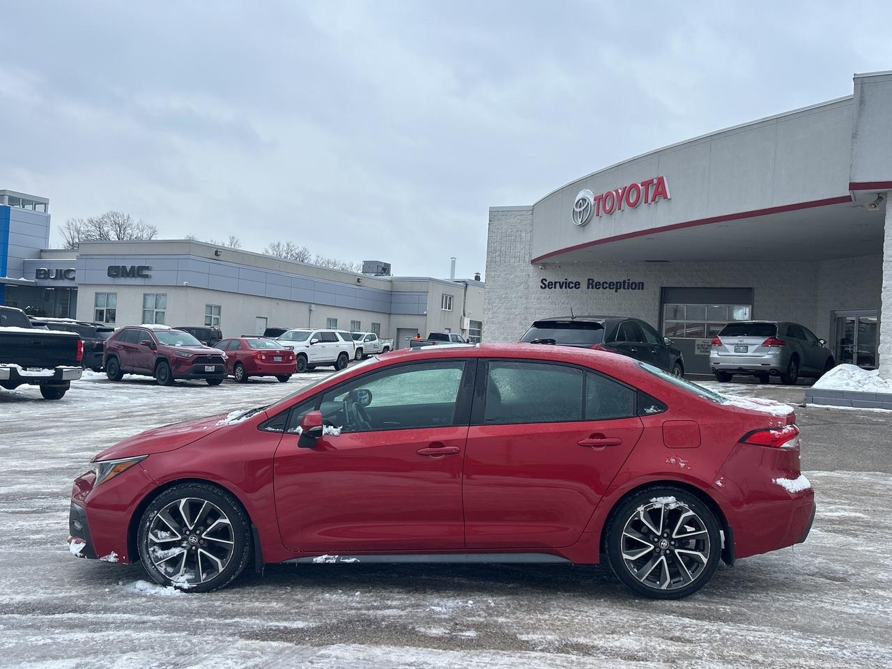 2020 Toyota Corolla SE   Navigation   Heated Seats   Power Moonroof Photo