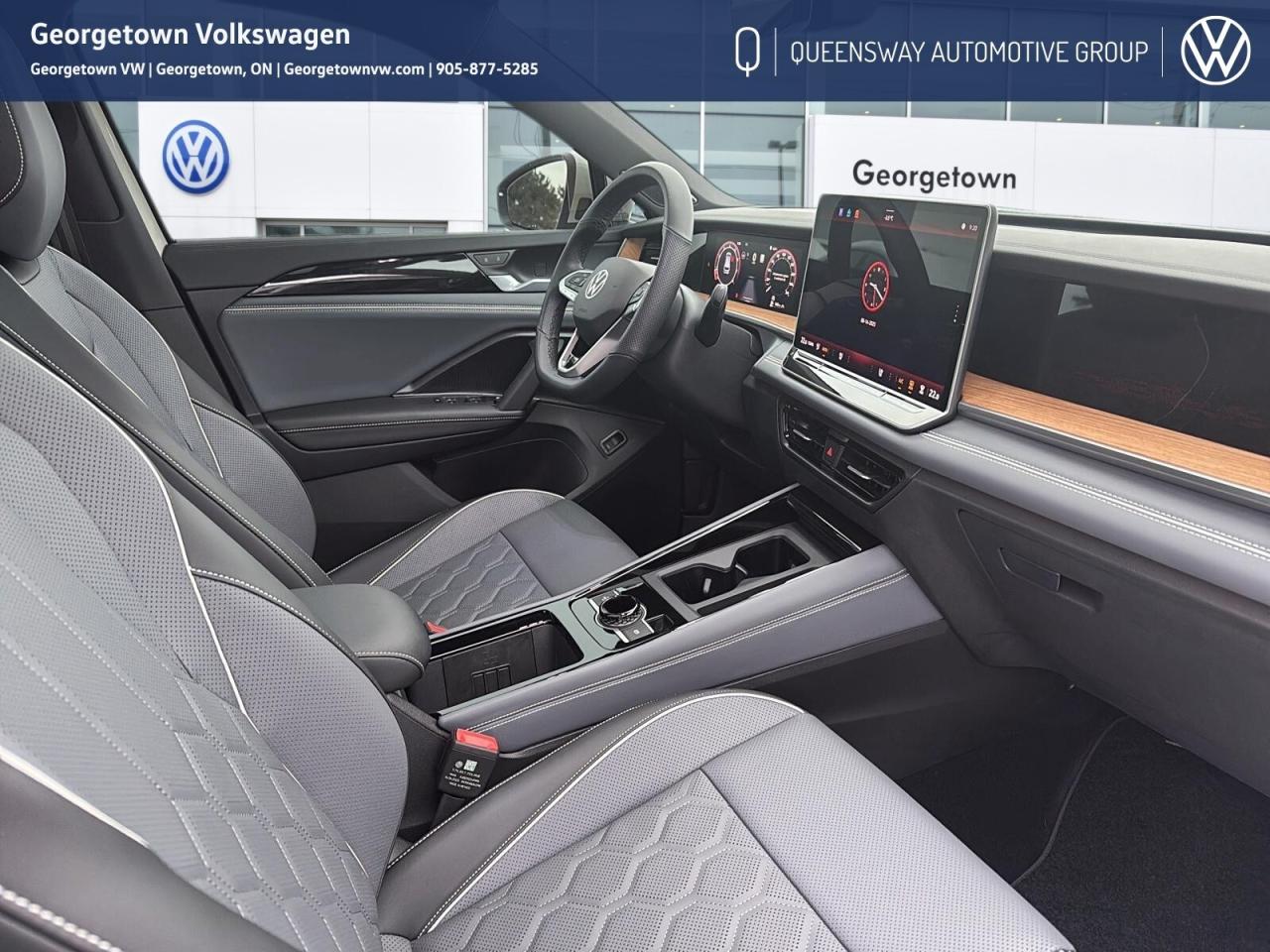 2025 Volkswagen Tiguan Highline R-Line   Massage Seats   Remote Strt   Ce Photo