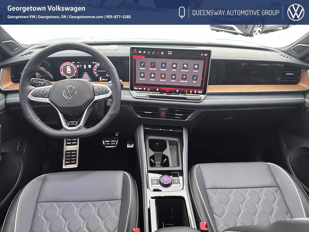 2025 Volkswagen Tiguan Highline R-Line   Massage Seats   Remote Strt   Ce Photo
