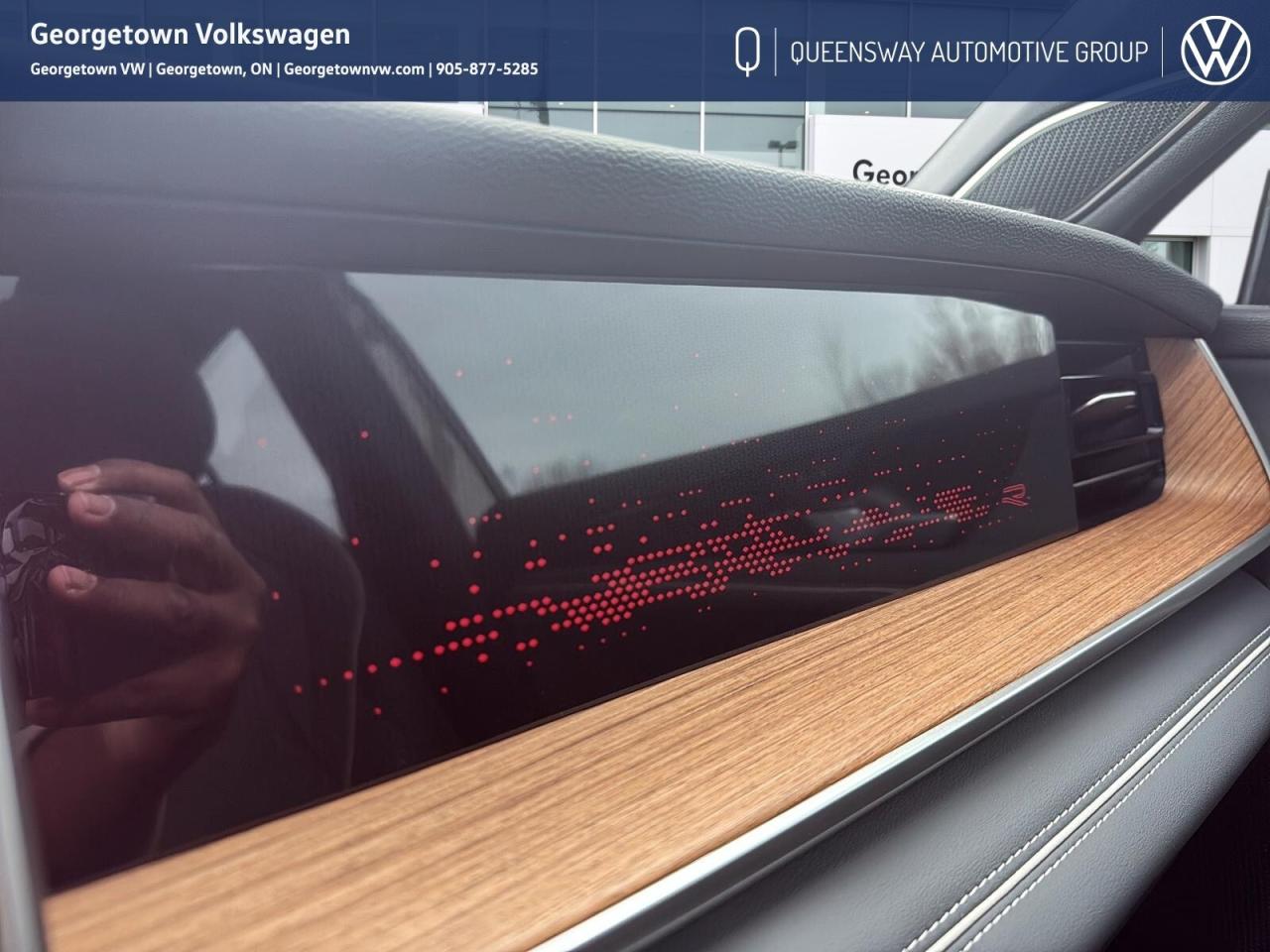 2025 Volkswagen Tiguan Highline R-Line   Massage Seats   Remote Strt   Ce Photo