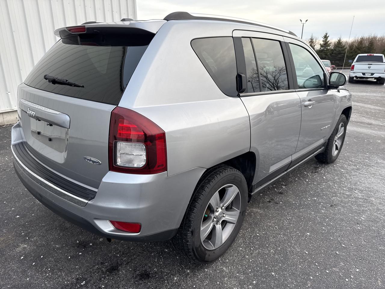 2016 Jeep Compass High Altitude Photo4