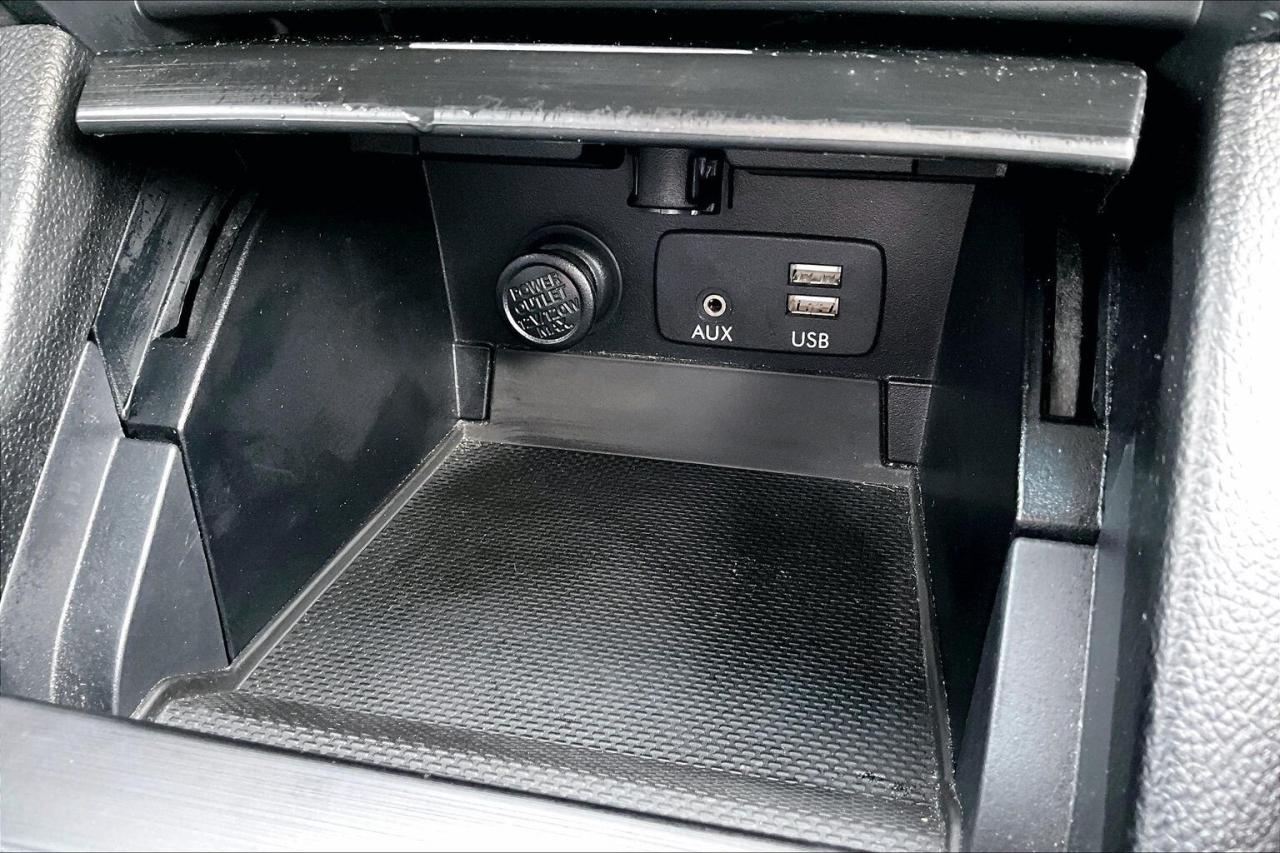 2018 Subaru Outback 2.5i Premier AWD w-EyeSight - CPO 3.99% FINANCING Photo