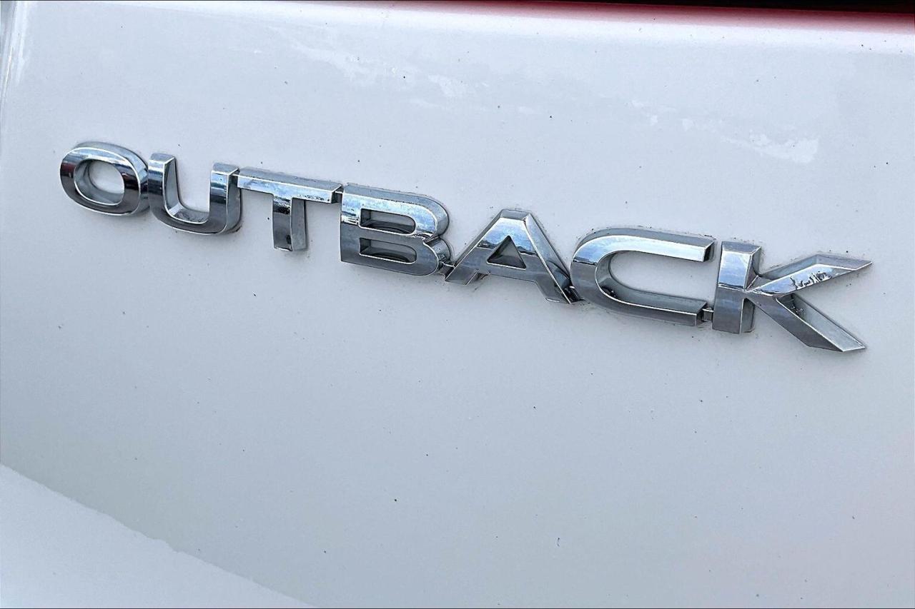2018 Subaru Outback 2.5i Premier AWD w-EyeSight - CPO 3.99% FINANCING Photo