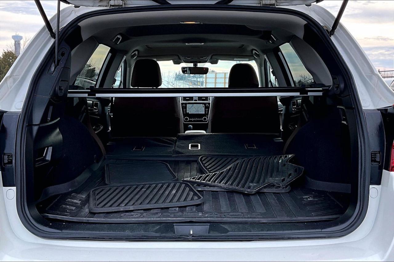 2018 Subaru Outback 2.5i Premier AWD w-EyeSight - CPO 3.99% FINANCING Photo