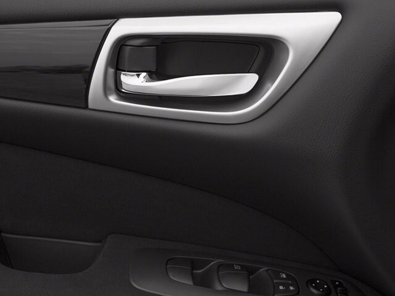 2014 Nissan Pathfinder PLATINUM   4WD   HEATED LEATHER Photo