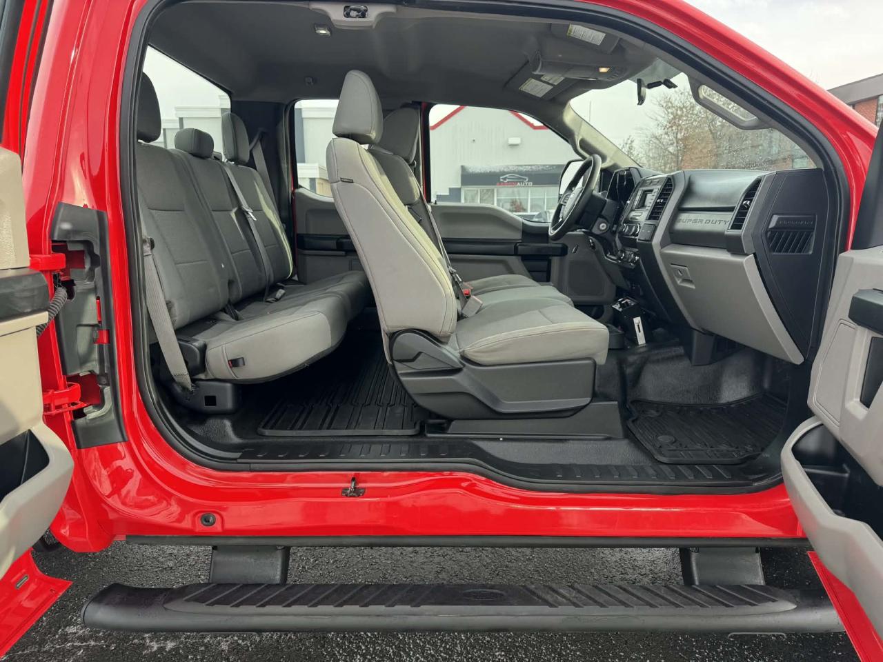 2019 Ford F-250 XL 4WD SuperCab 6.75' Box Photo