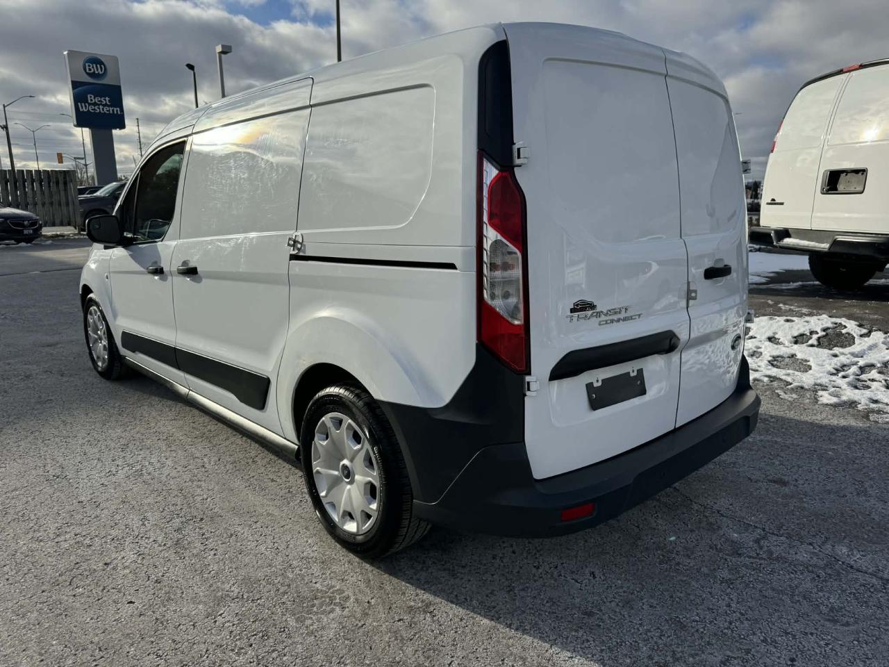 2018 Ford Transit Connect XL w-Dual Sliding Doors Photo2