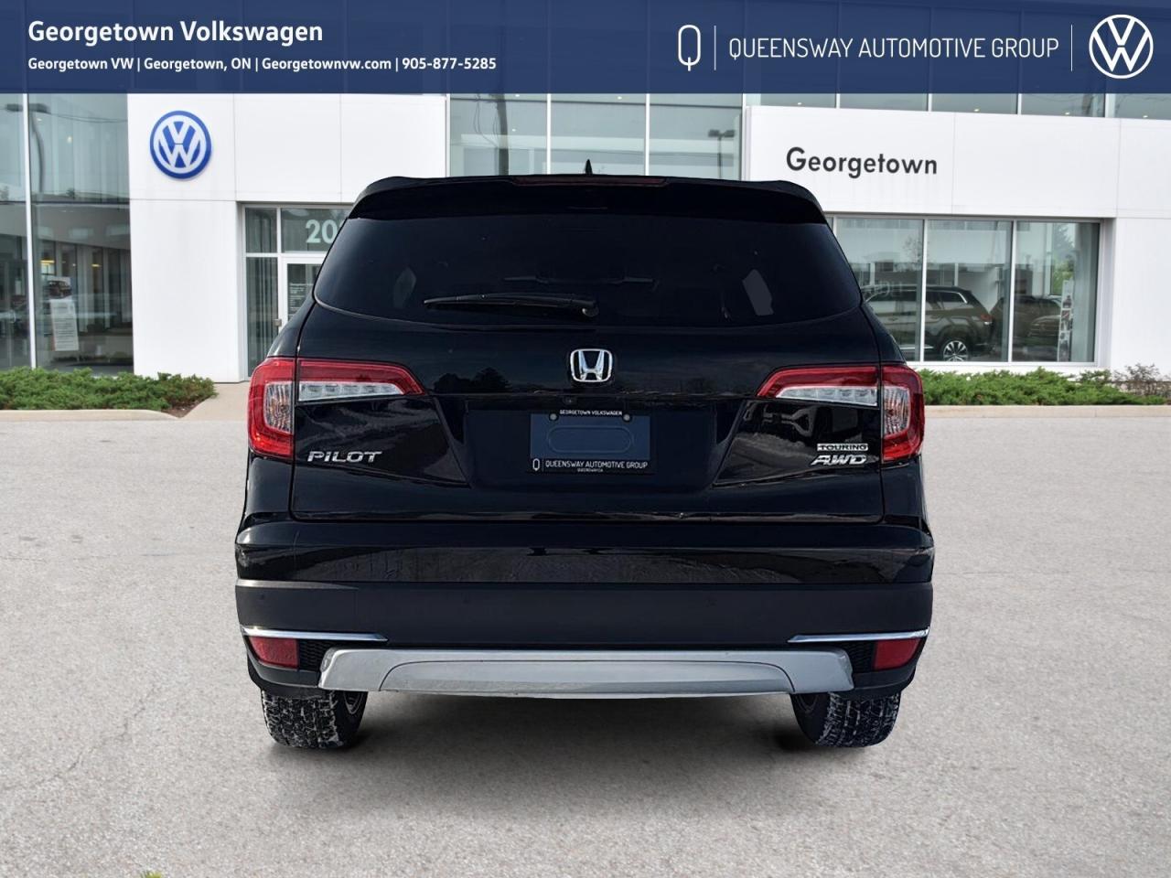 2021 Honda Pilot Touring 8 Passenger   Rear Ent. System   Winter Ti Photo2