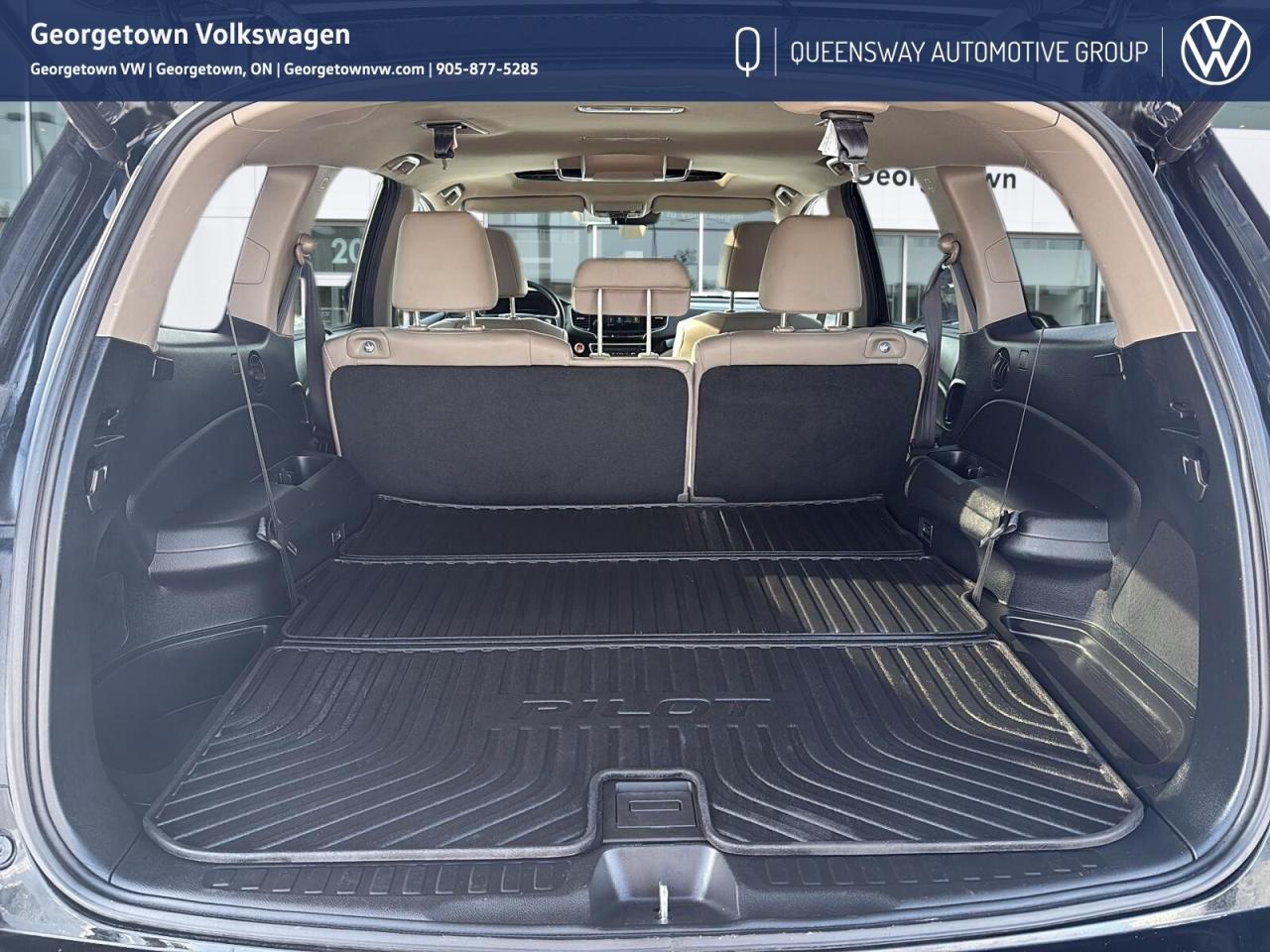 2021 Honda Pilot Touring 8 Passenger   Rear Ent. System   Winter Ti Photo