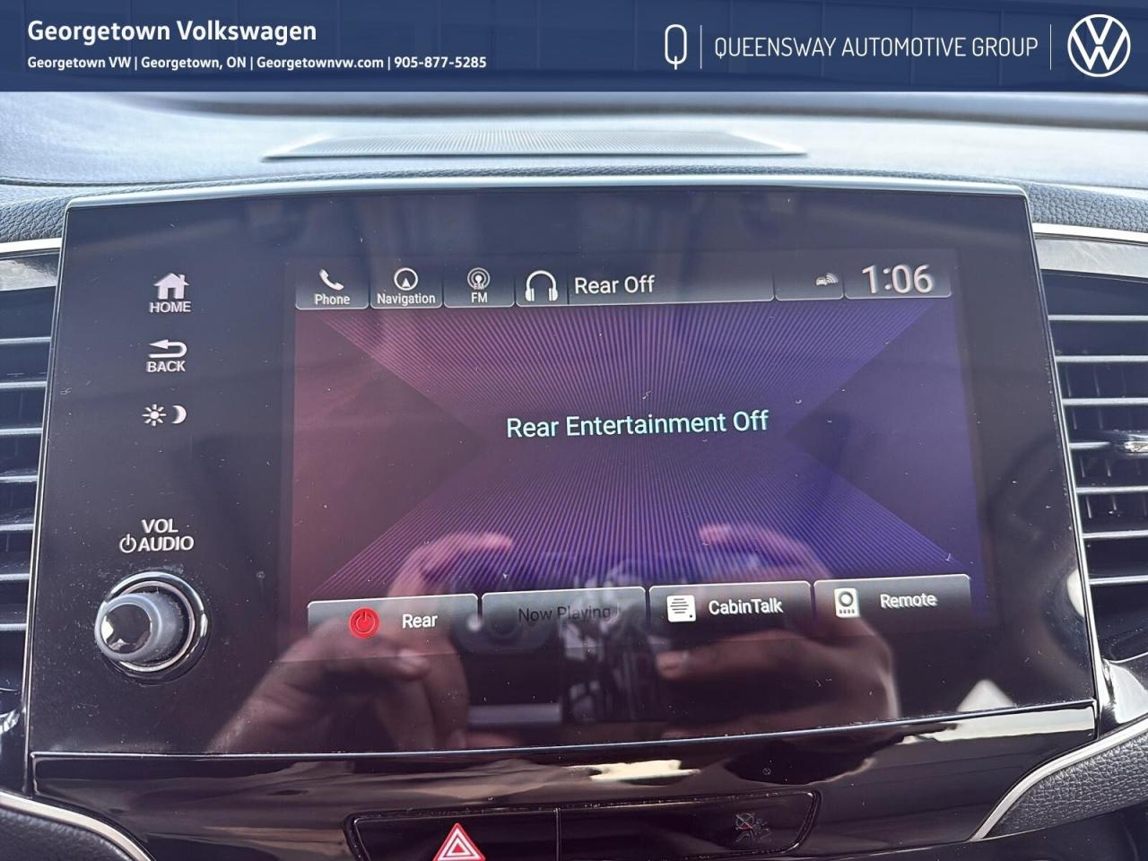 2021 Honda Pilot Touring 8 Passenger   Rear Ent. System   Winter Ti Photo