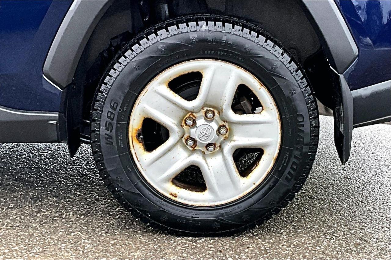 2021 Toyota RAV4 XLE AWD   Premium Package   Leather   Sunroof Photo