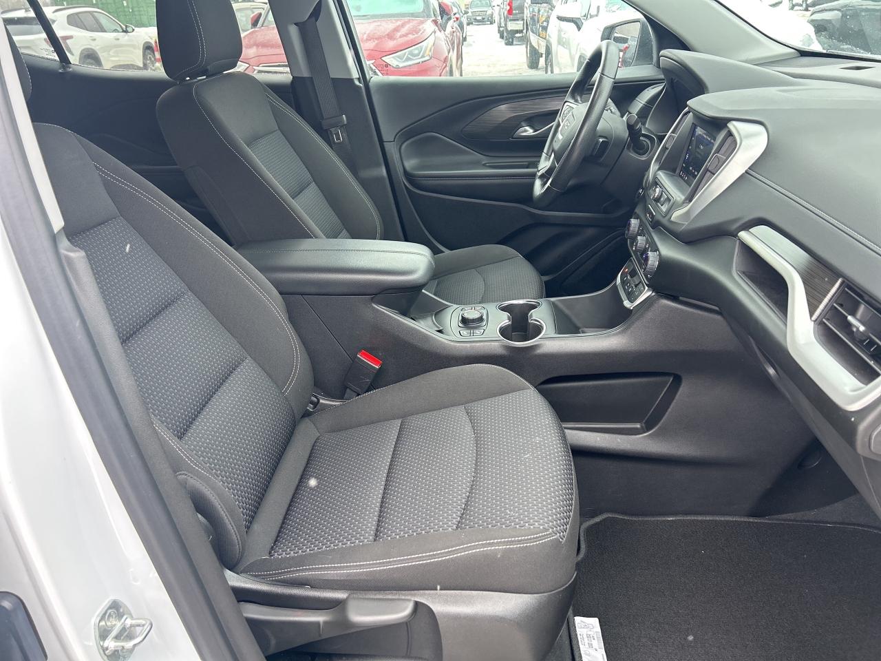 2022 GMC Terrain SLE   Remote Start   Front Heated Seats   LOW KM Photo