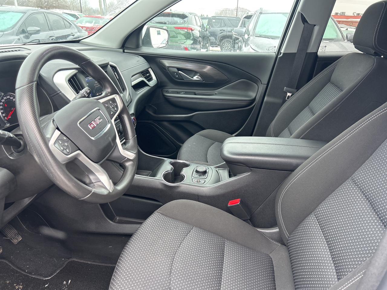 2022 GMC Terrain SLE   Remote Start   Front Heated Seats   LOW KM Photo