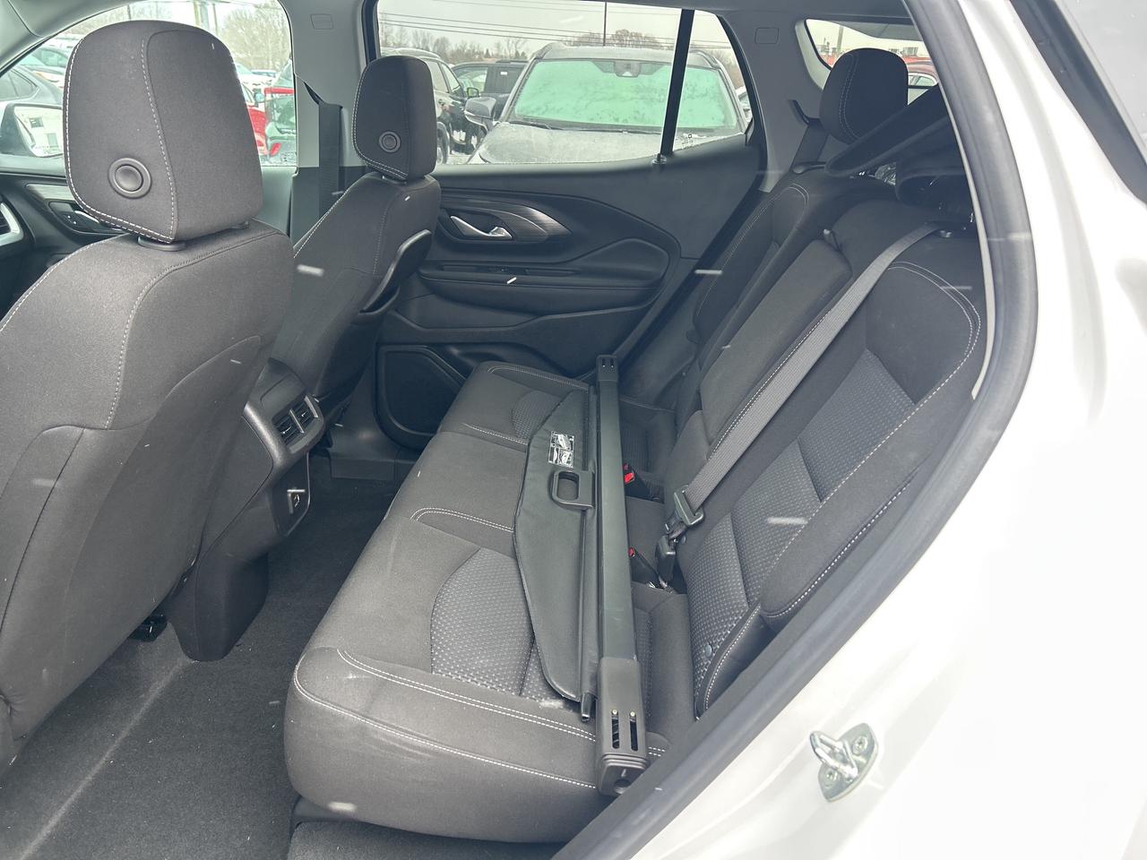 2022 GMC Terrain SLE   Remote Start   Front Heated Seats   LOW KM Photo