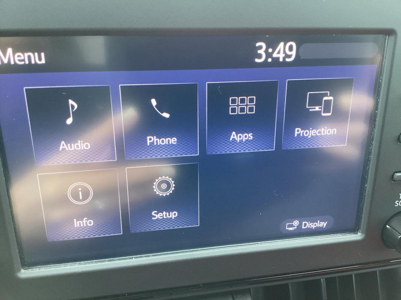 2022 Toyota RAV4 XLE AWD Photo