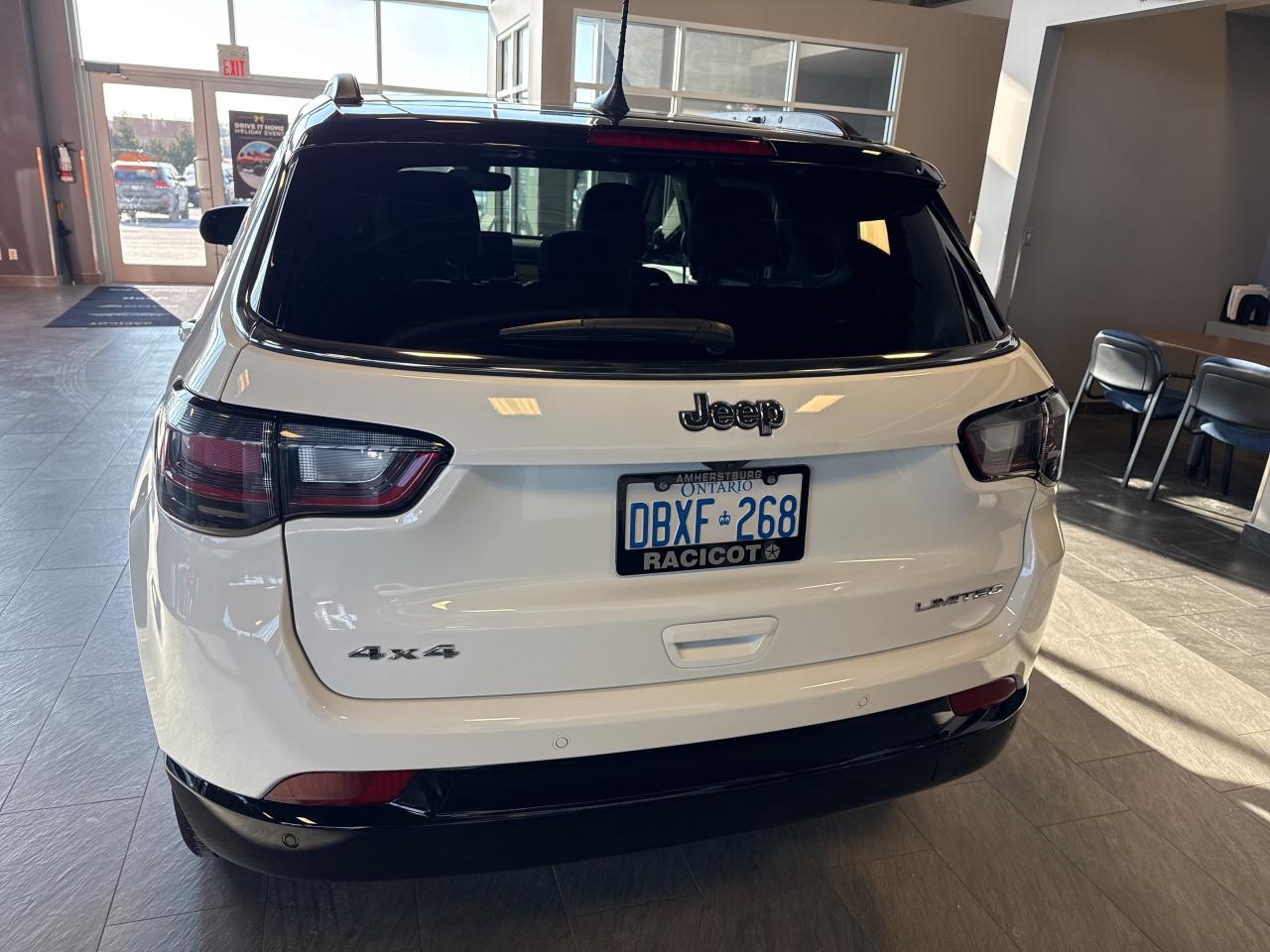 2025 Jeep Compass LIMITED Photo