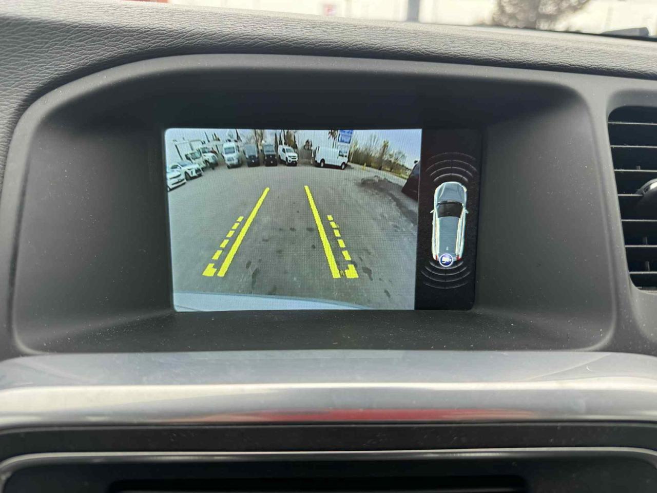 2015 Volvo V60 4dr Wgn T5 Drive-E Premier Plus FWD Photo