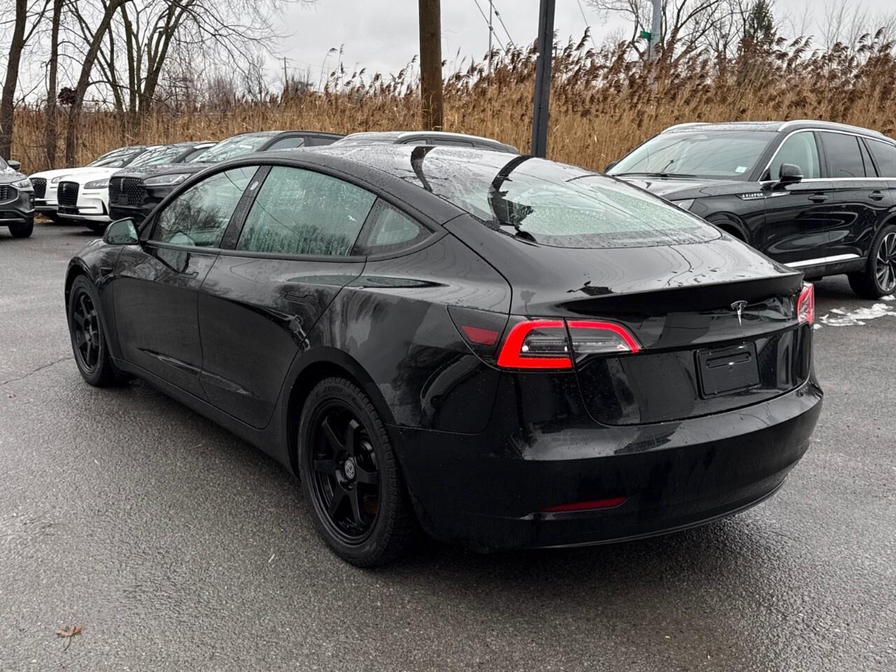 2021 Tesla Model 3 STANDARD RANGE PLUS   ONE OWNER   ACCIDENT FREE Photo