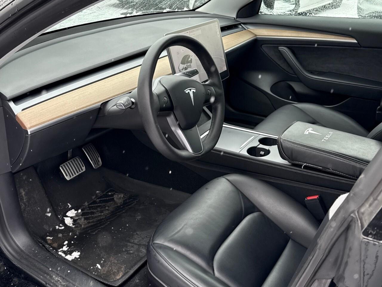 2021 Tesla Model 3 STANDARD RANGE PLUS   ONE OWNER   ACCIDENT FREE Photo