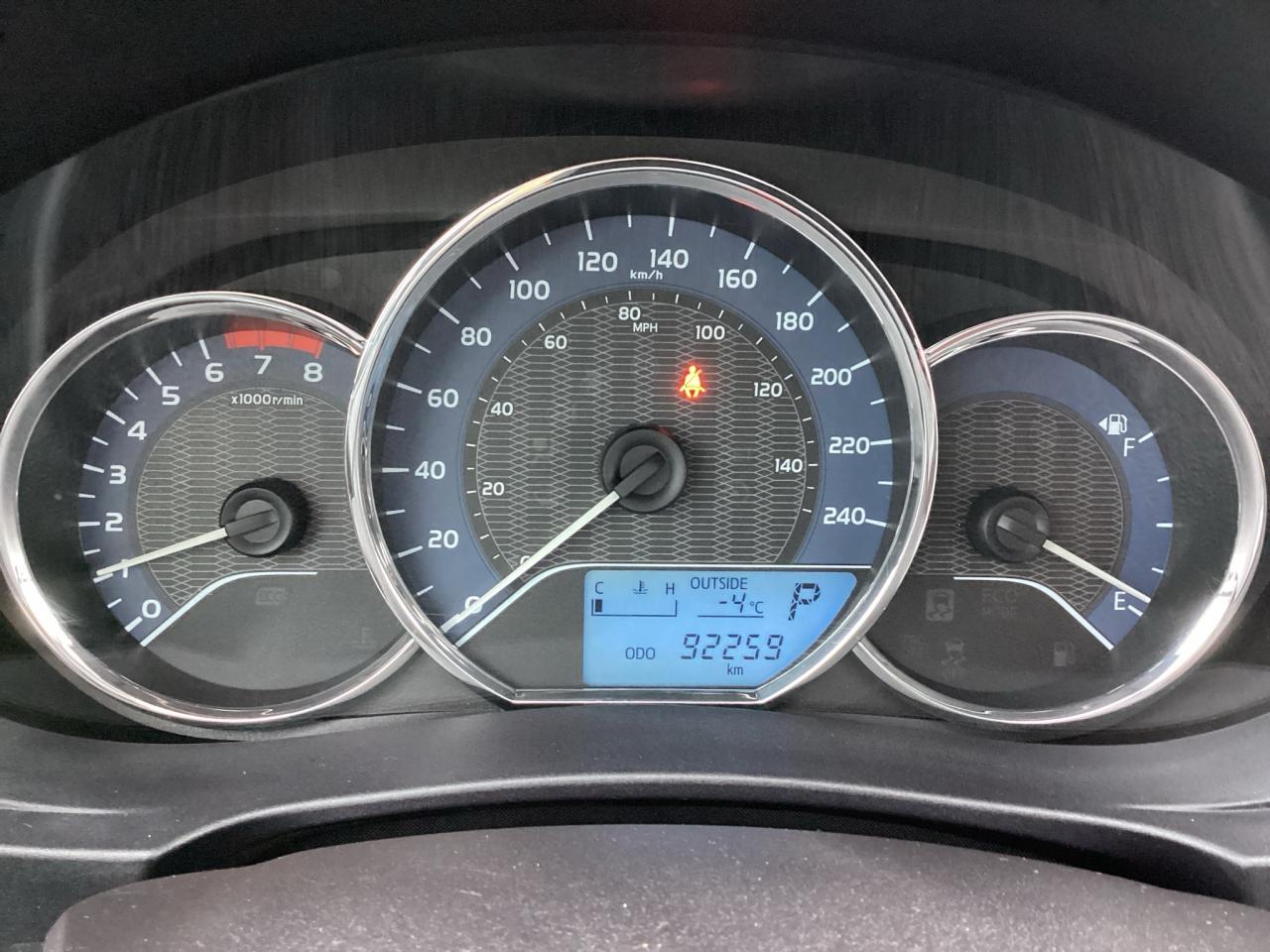 2016 Toyota Corolla LE Photo