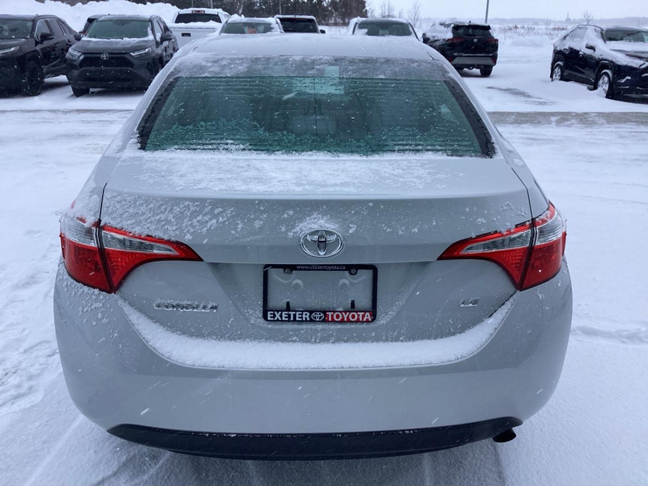 2016 Toyota Corolla LE Photo