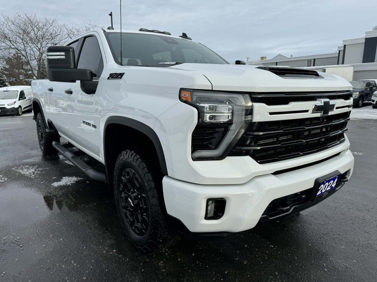 2024 Chevrolet SILVERADO 2500HD 4WD Crew Cab LT Z71 Diesel Photo