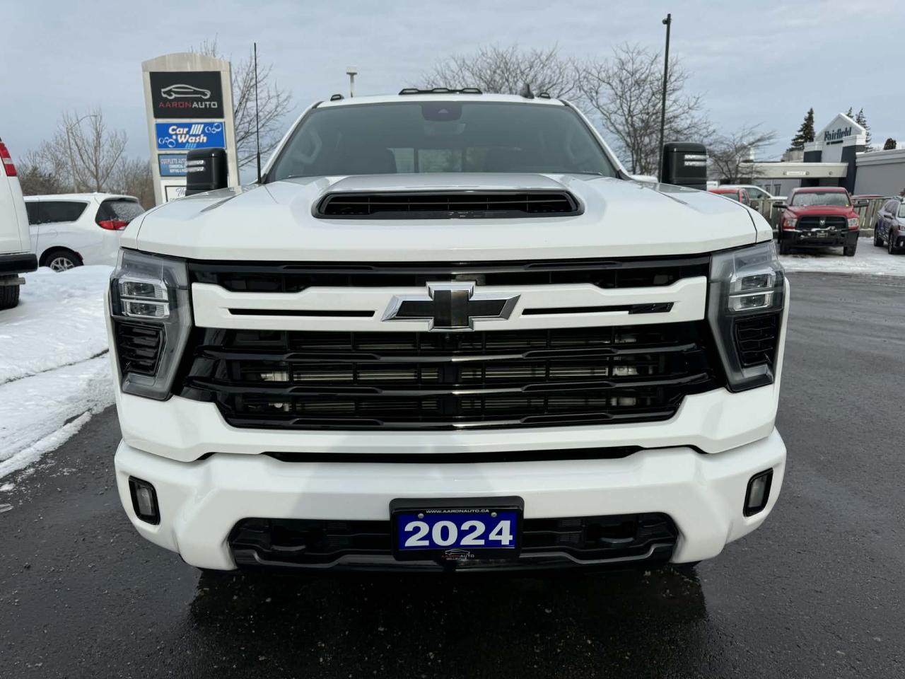 2024 Chevrolet SILVERADO 2500HD 4WD Crew Cab LT Z71 Diesel Photo