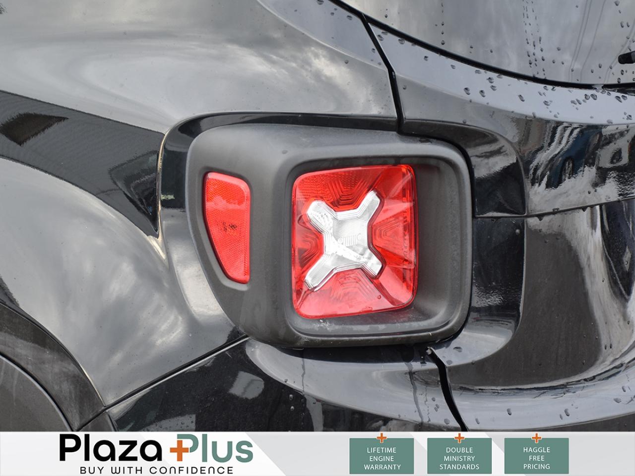 2016 Jeep Renegade NORTH Compact SUV   Reliable / Photo