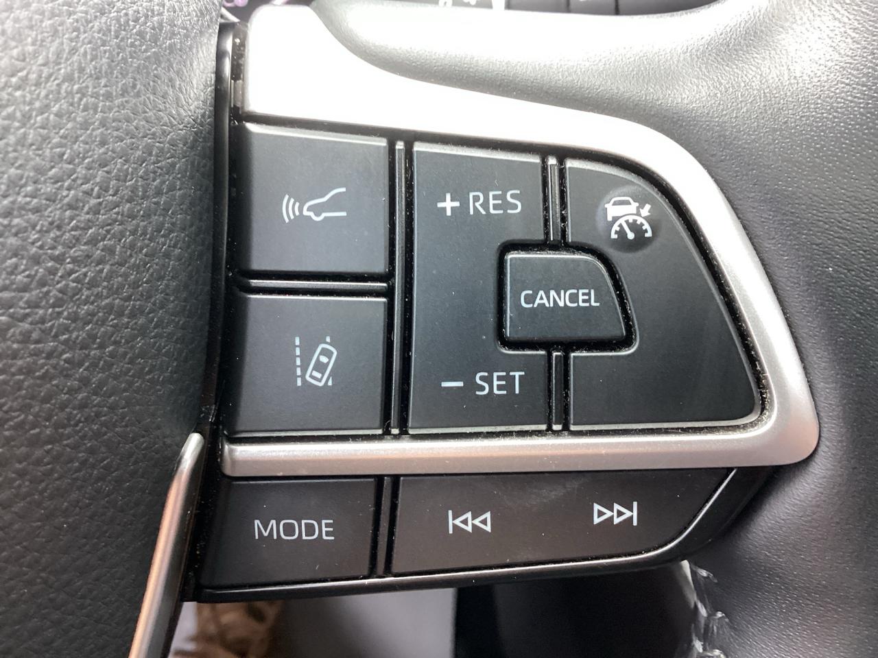 2022 Toyota Highlander XSE AWD Photo