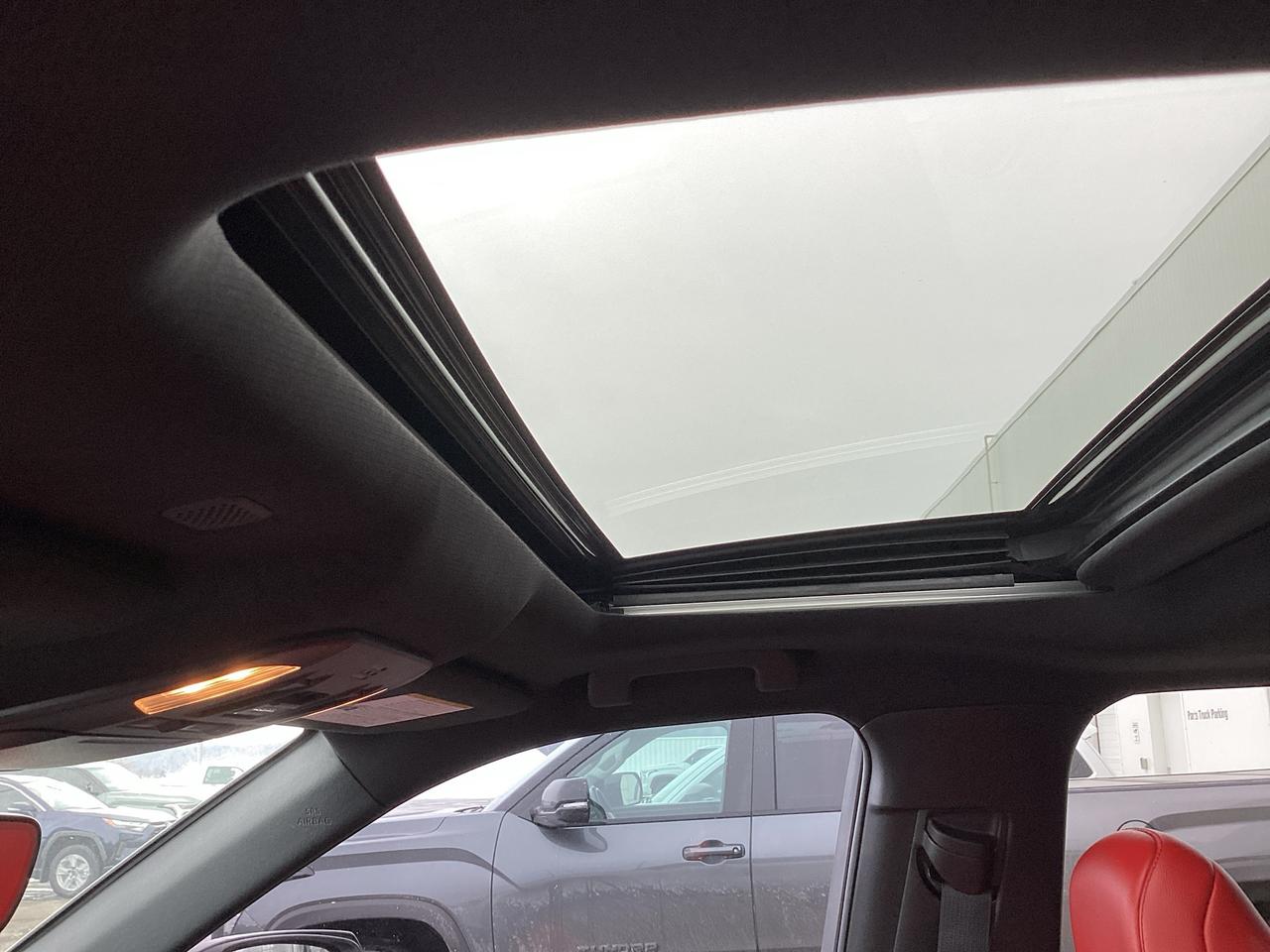 2022 Toyota Highlander XSE AWD Photo