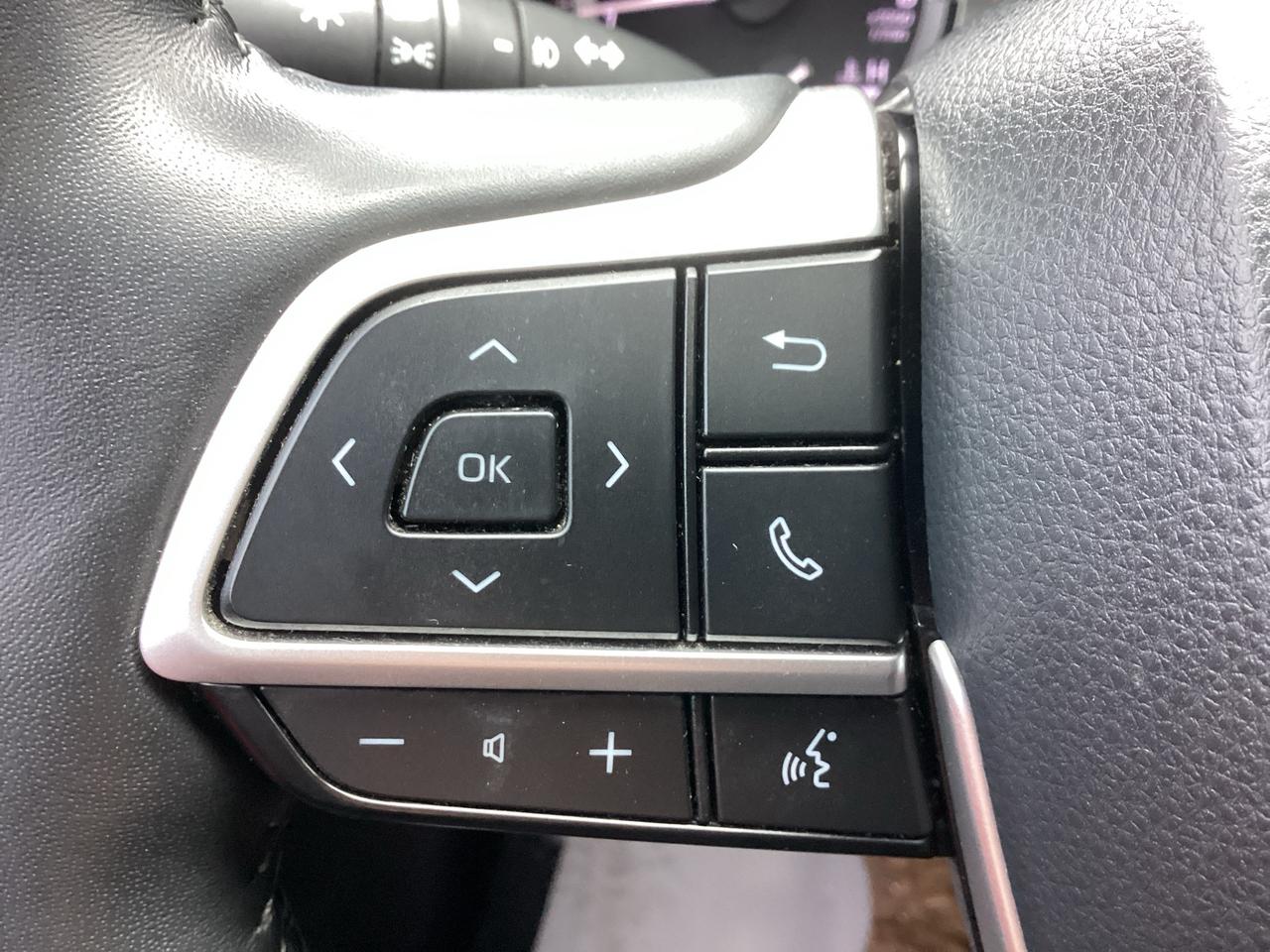 2022 Toyota Highlander XSE AWD Photo