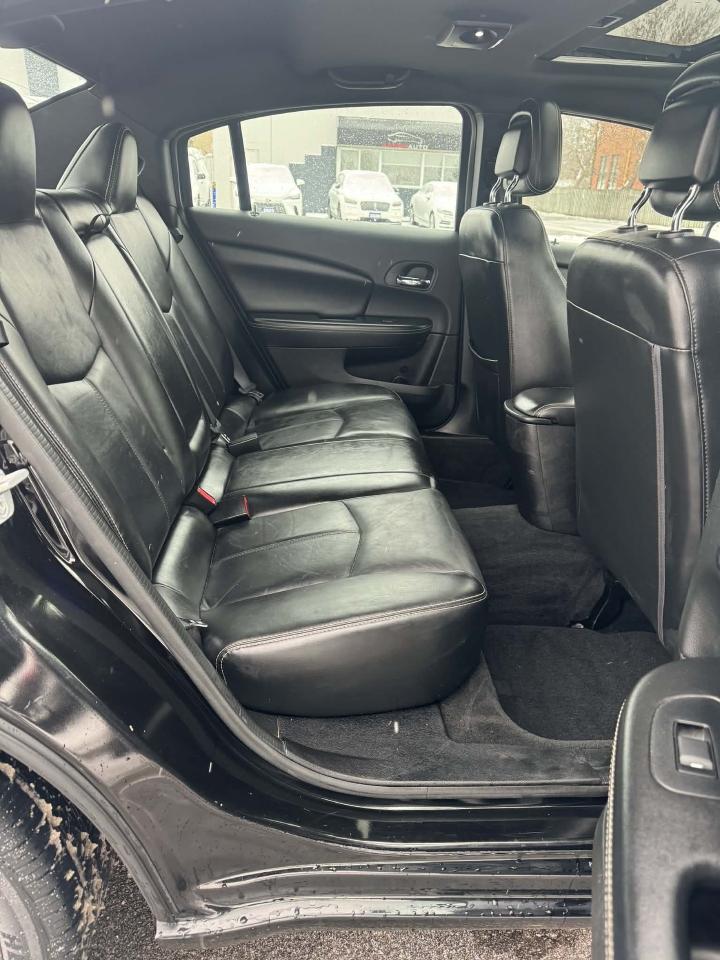 2013 Chrysler 200 4dr Sdn Limited Photo