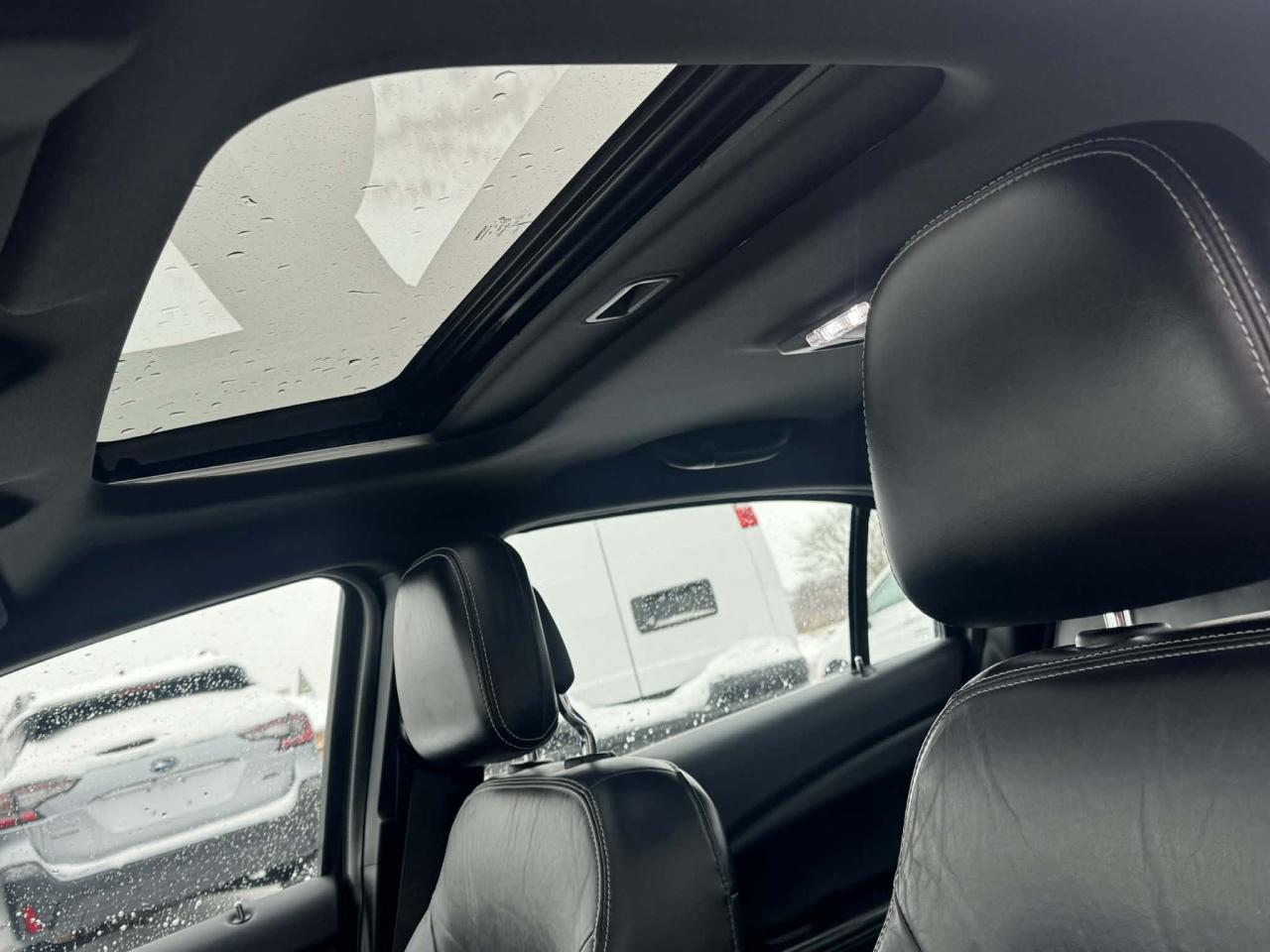 2013 Chrysler 200 4dr Sdn Limited Photo