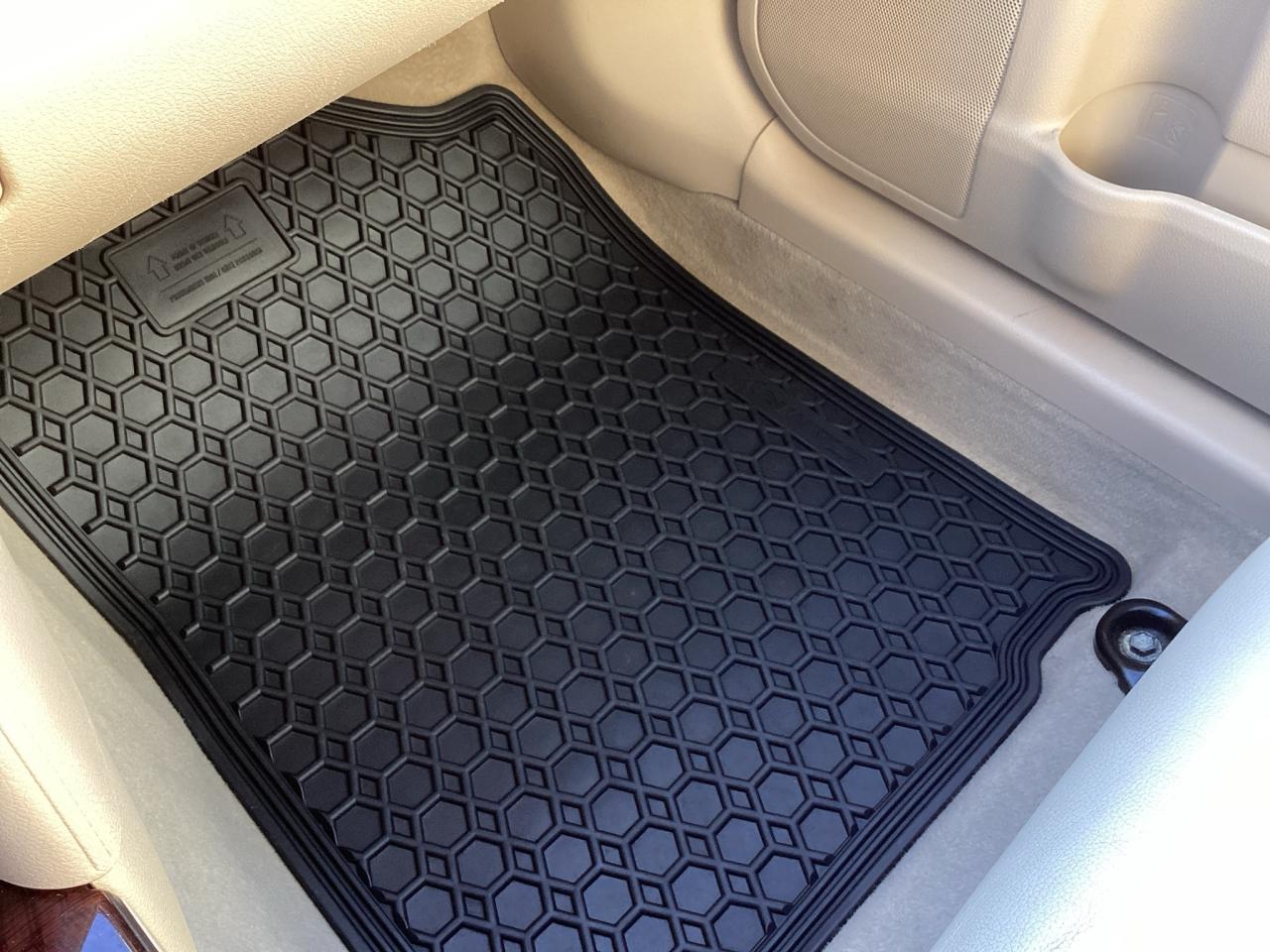 2014 Toyota Camry XLE Photo