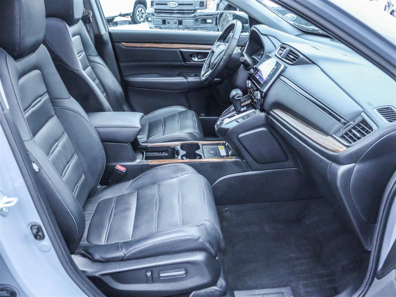 2022 Honda CR-V Touring LEATHER NAVI SUNROOF Photo