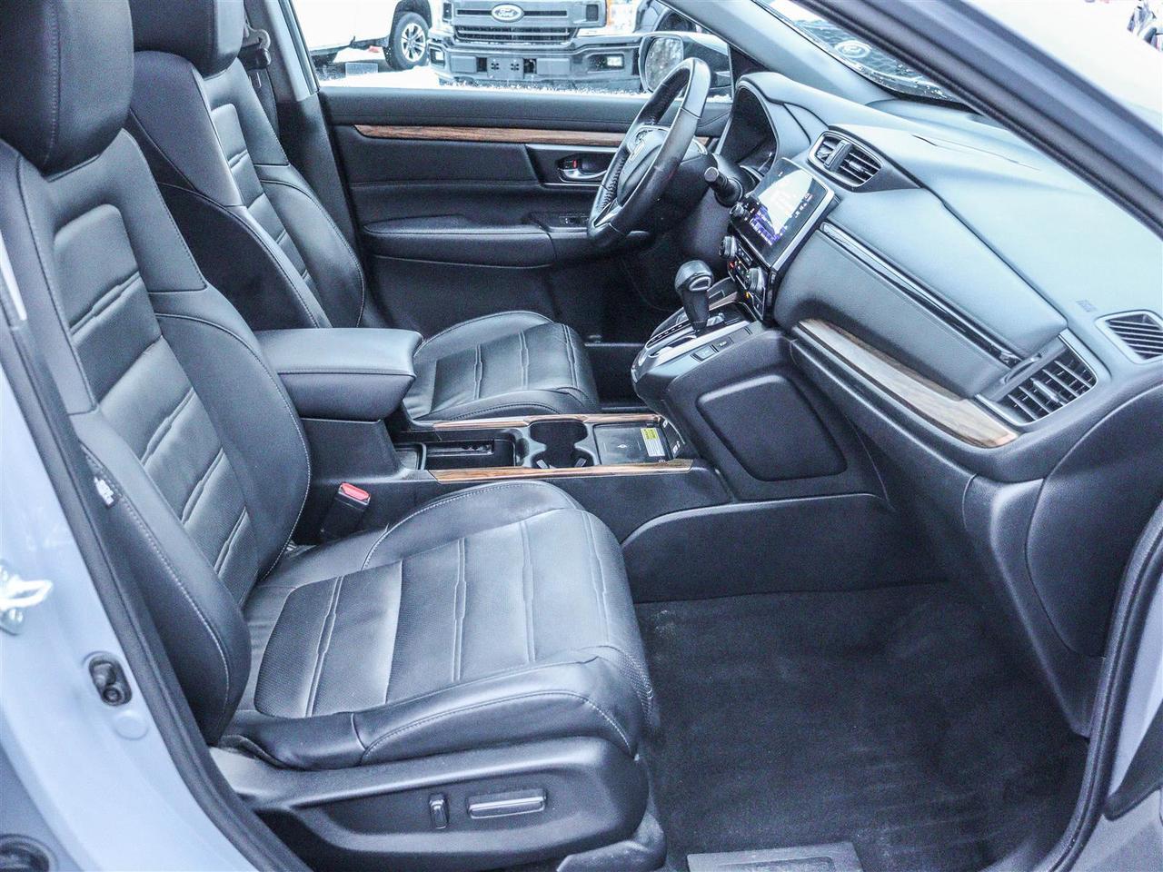 2022 Honda CR-V Touring LEATHER NAVI SUNROOF Photo