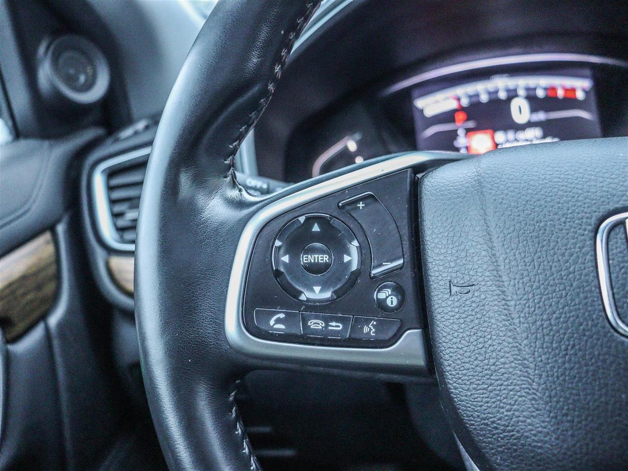 2022 Honda CR-V Touring LEATHER NAVI SUNROOF Photo