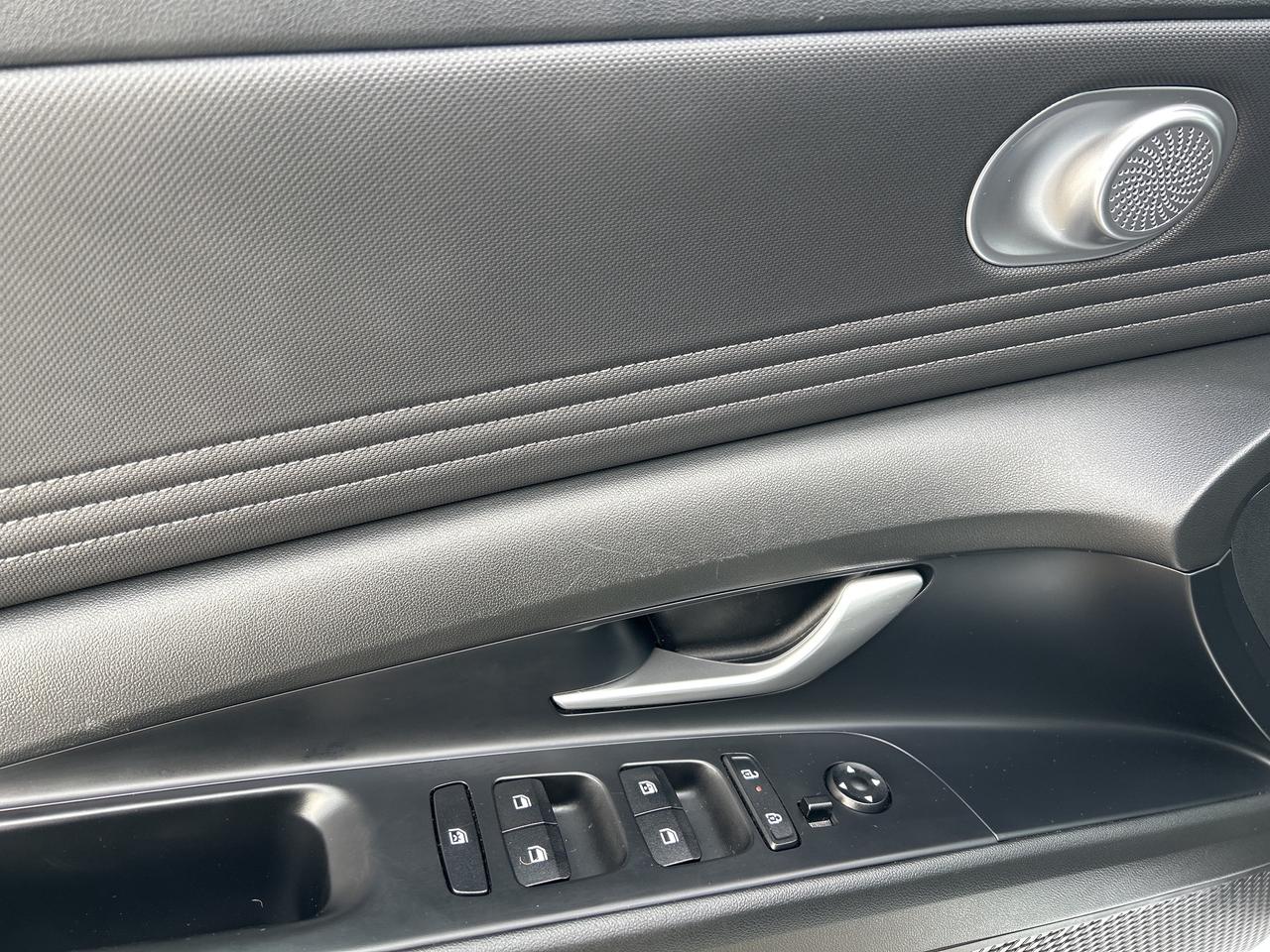 2024 Hyundai Elantra Preferred   Power Moonroof   NO REPORTED ACCIDENTS Photo